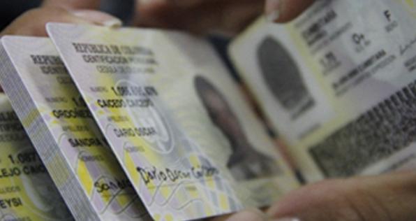 Así es el proceso para el cambio de nombre en Colombia