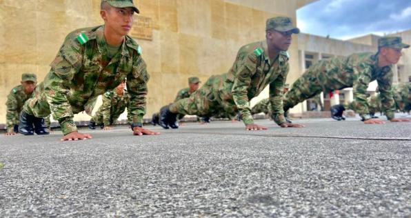 Define tu situación militar: online y sin intermediarios