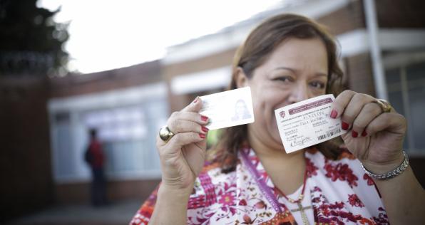 ¿Cómo reclamo medio día de descanso por votar y qué hago si me lo niegan?