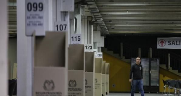 Más de 12 mil puestos de votación en todo el país están disponibles en esta jornada electoral