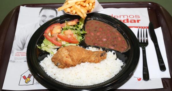 Golpe al corrientazo: de los precios más afectados por la inflación