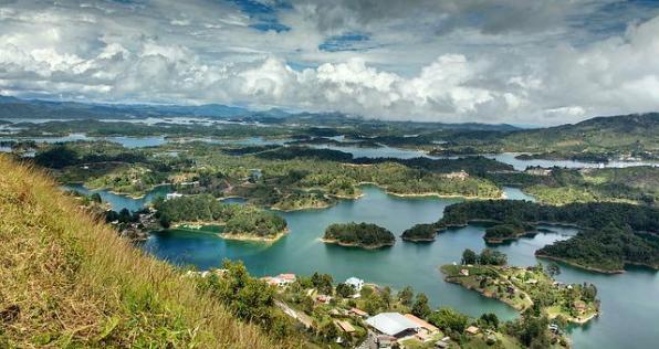Colombia, tierra querida, entre los 3 países más bellos del mundo