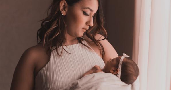 Depresión posparto: síntomas y causas