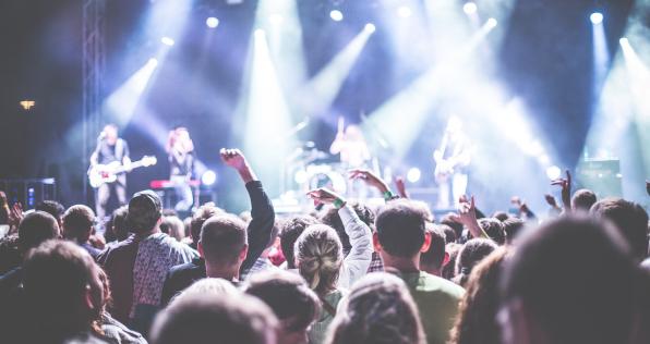 ¿Cómo radicar PQR ante la SIC por inconformidades en conciertos y eventos?