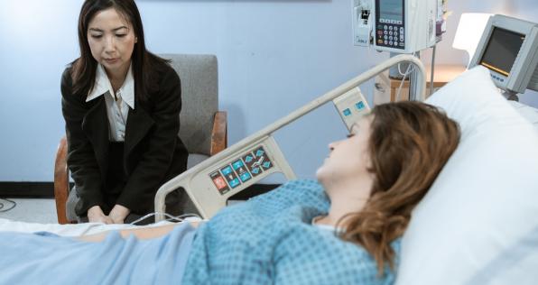 ¿Quién tiene derecho a tener un acompañante durante la hospitalización?