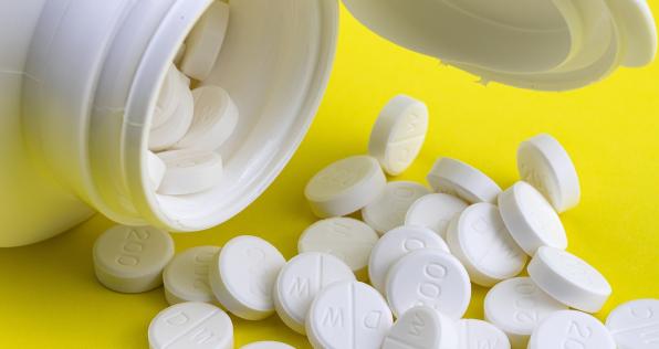 ¿Qué medicamentos escasean en Colombia y por qué?