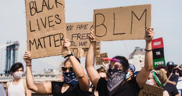 ¿Qué es la discriminación racial y cómo podemos combatirla?