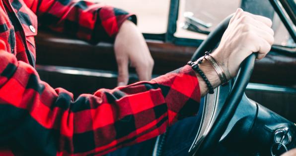 Multas, licencias y más: consulta tu historial y el de tu vehículo en el RUNT