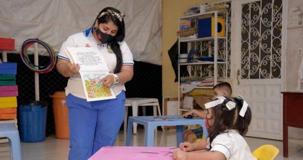 Madres comunitarias del ICBF: quiénes son y cómo prestar este servicio