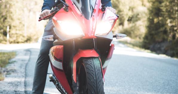 ¿Vas a comprar tu primera moto? Sigue estos consejos para que tomes la mejor decisión 