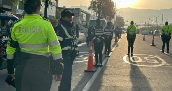 Pico y placa lunes 17 de febrero en Bogotá