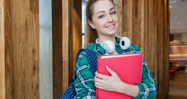 ¿Eres extranjero y quieres estudiar en Colombia? ¡Esto te interesa! 