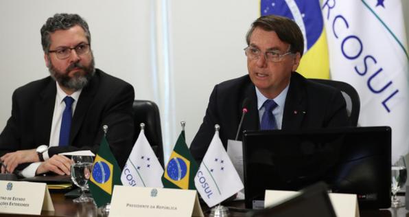 Los 7 errores de Bolsonaro ante el coronavirus