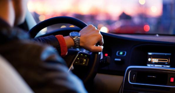 ¿Cómo puedo sacar mi licencia de conducción? 