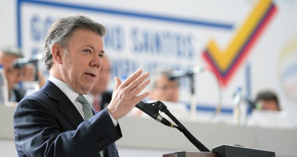 "A más tardar, en seis meses se debe firmar la paz" : Presidente Juan Manuel Santos 