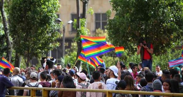 Piden tener en cuenta violencia contra personas LGBT en el conflicto