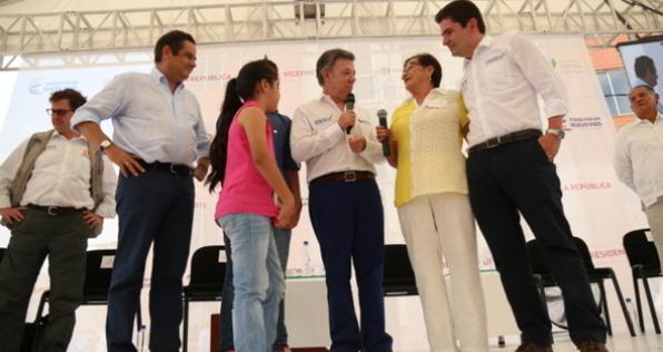 300 familias estrenaron vivienda en Ibagué