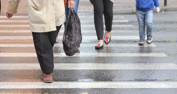 Conozca sus derechos y deberes como peatón