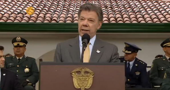 “Gracias al sacrificio de nuestro Ejército, estamos acariciando la paz”: Presidente Juan Manuel Santos