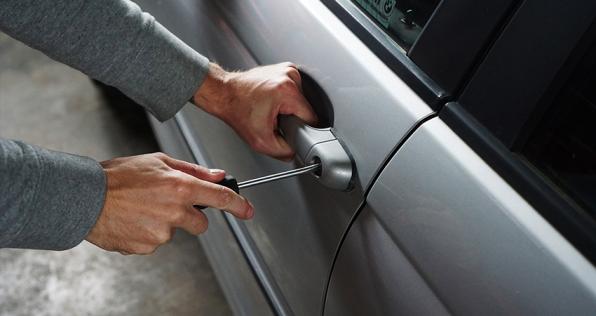 Sigue estas recomendaciones para evitar  o denunciar robos