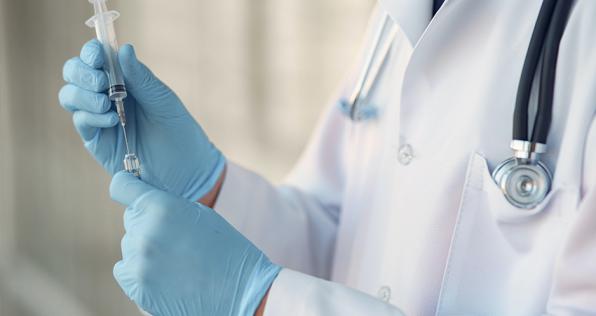 Rusia empezará a distribuir vacuna para covid-19 