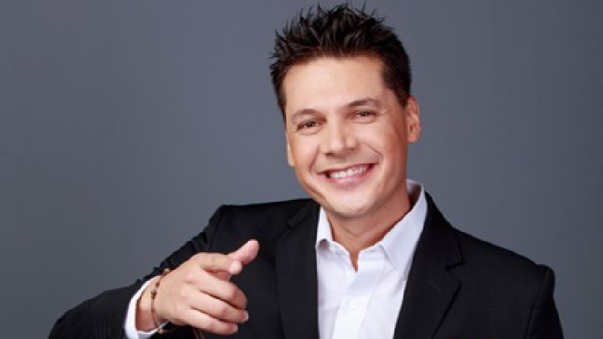 Camilo Pérez, Radio Nacional