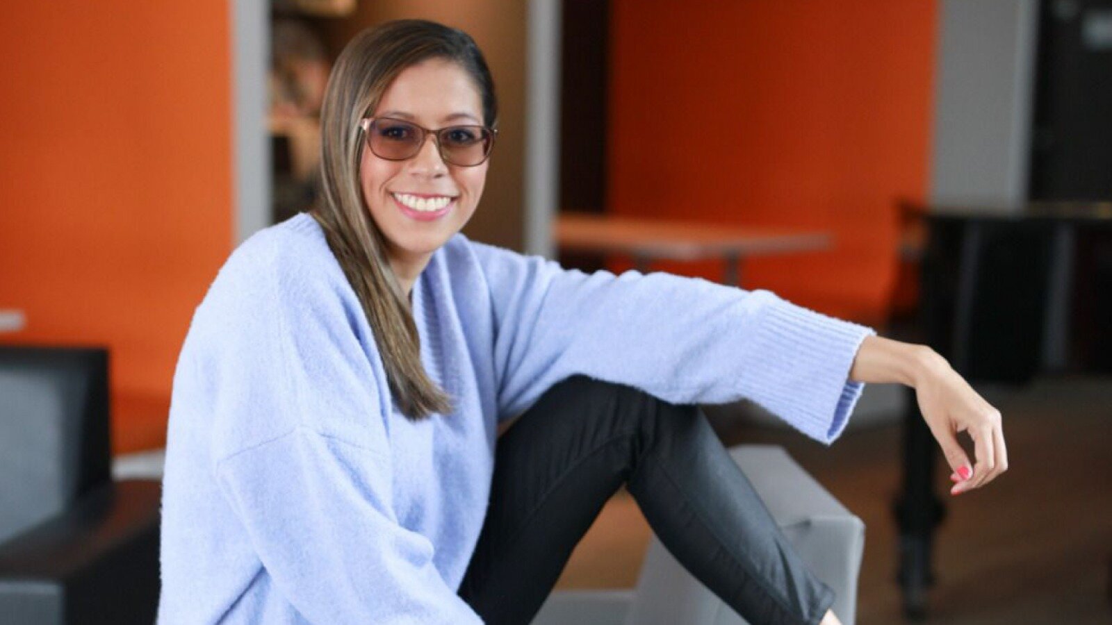 Alejandra Beltrán, Radiónica