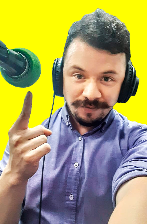 Erik Molina Gómez,  Control Máster de Exploremos - Radio Nacional de Colombia