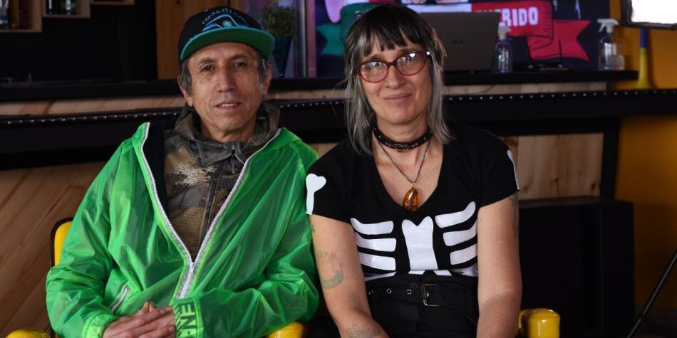 La rebeldía del rock / El otro lado