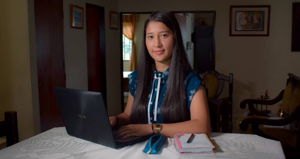 Desde el 4 de mayo habrá clases escolares por televisión pública