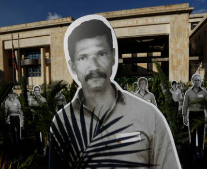 Señal Memoria presenta La Historia de un Exterminio, sobre la Unión Patriótica