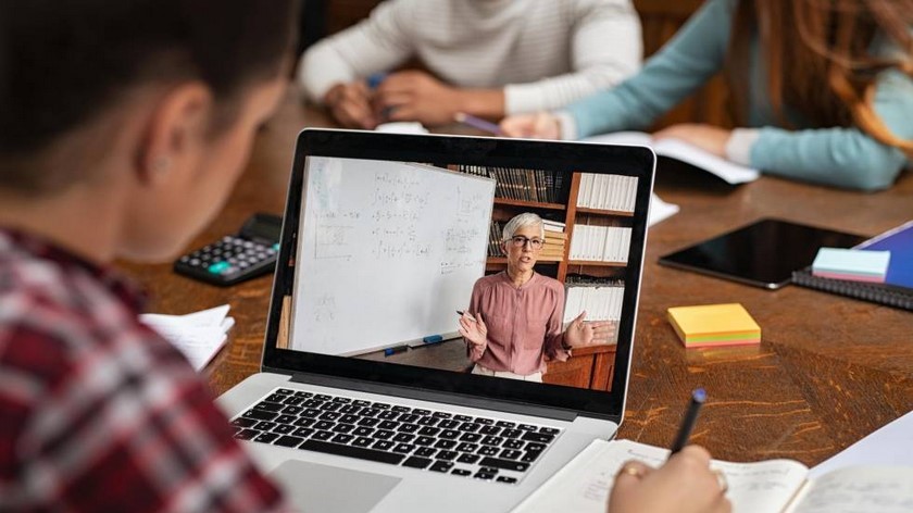 RTVC enlaza la señal del programa “Profe en Tu Casa” con 7 canales regionales