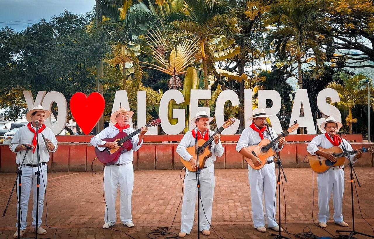 Radio Nacional de Colombia abre la convocatoria para el II Festival de Músicas Campesinas