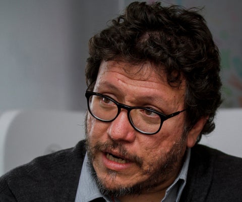 El escritor colombiano, Santiago Gamboa, debuta como autor de un podcast en Rtvc