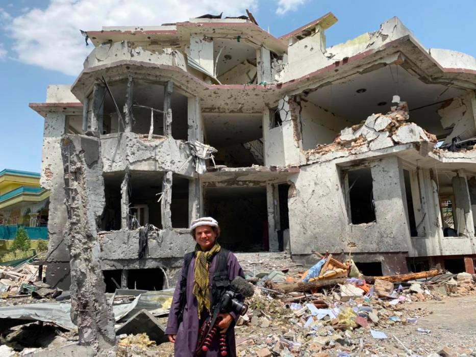 Periodista chileno en Afganistan, invitado en “Conectados con Álvaro García”