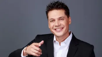 Camilo Pérez, Radio Nacional