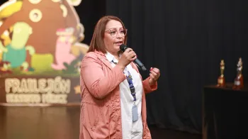 Frailejón Ernesto Pérez estrenó su nueva serie