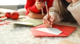 ¿Cómo hacer una carta para Amor y Amistad? 