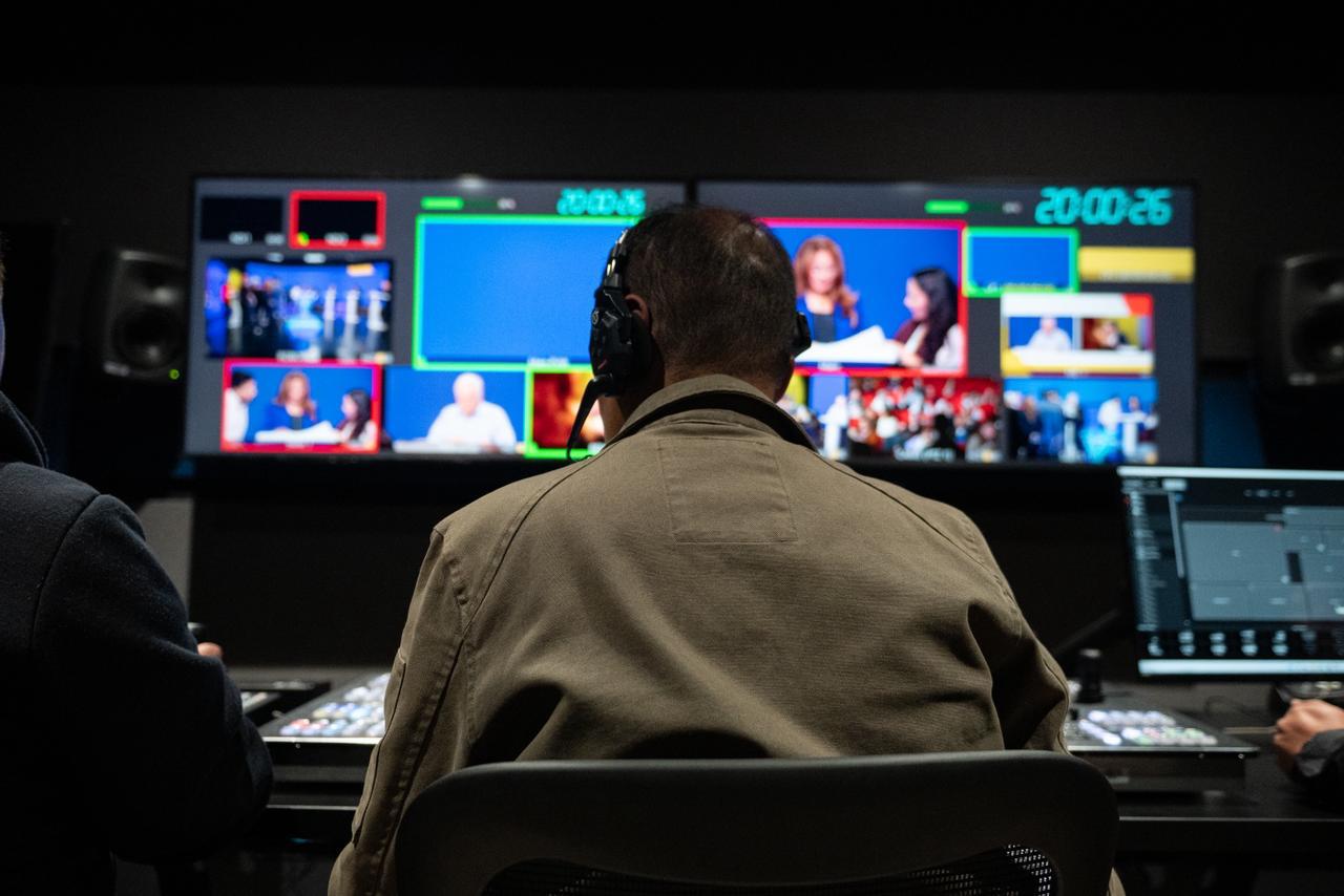 Con seis candidatos se realizó el segundo debate presidencial en Inravisión
