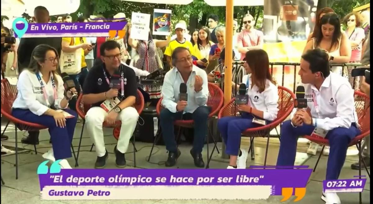 “Los medios públicos deben ser vanguardia en el mundo”: Gustavo Petro, desde la Casa Colombia en París 2024 “Los medios públicos deben ser vanguardia en el mundo”: Gustavo Petro, desde la Casa Colombia en París 2024