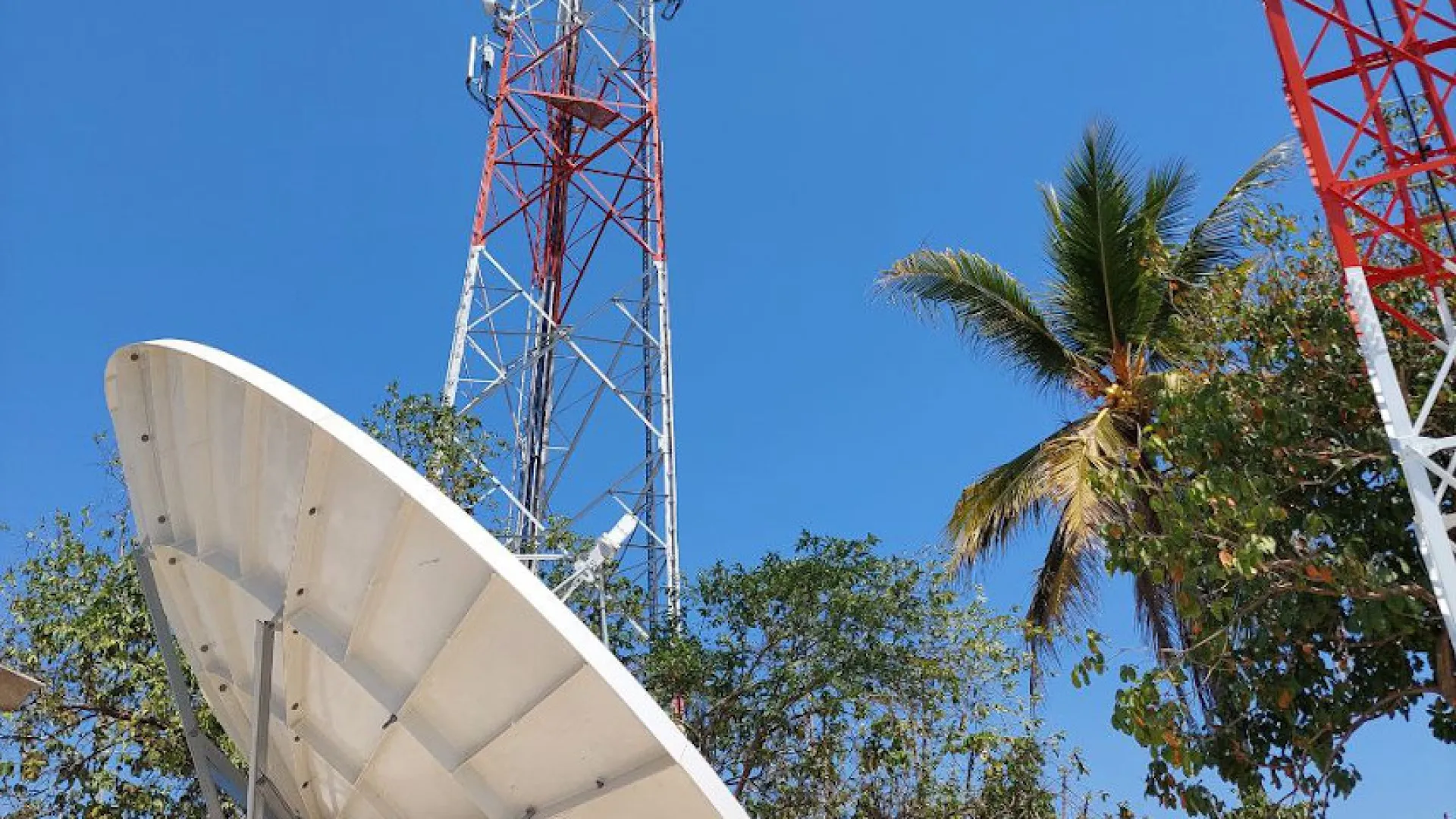 El lanzamiento de las nuevas Emisoras de Paz desde Fundación, Magdalena