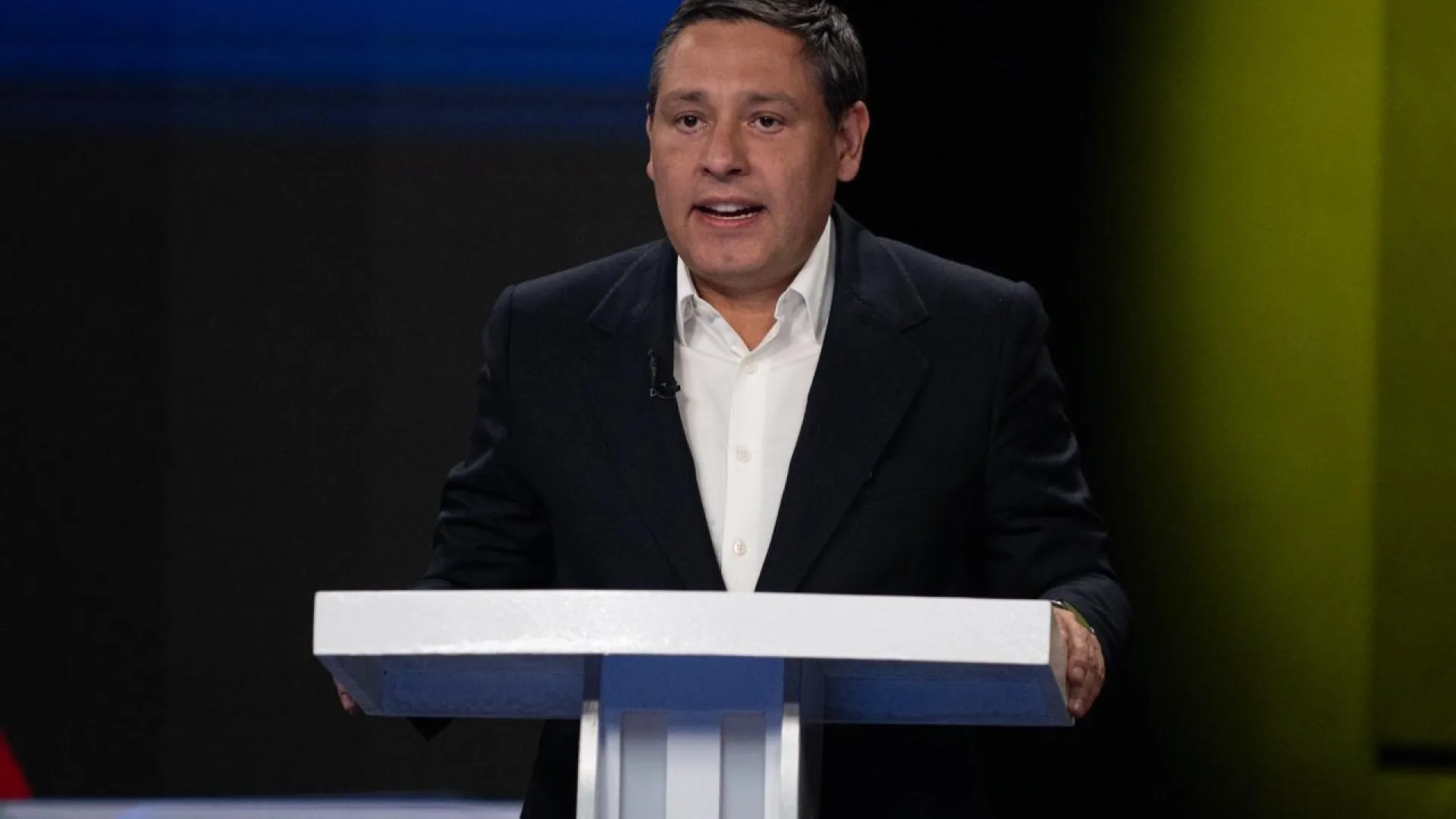 Con seis candidatos se realizó el segundo debate presidencial en Inravisión