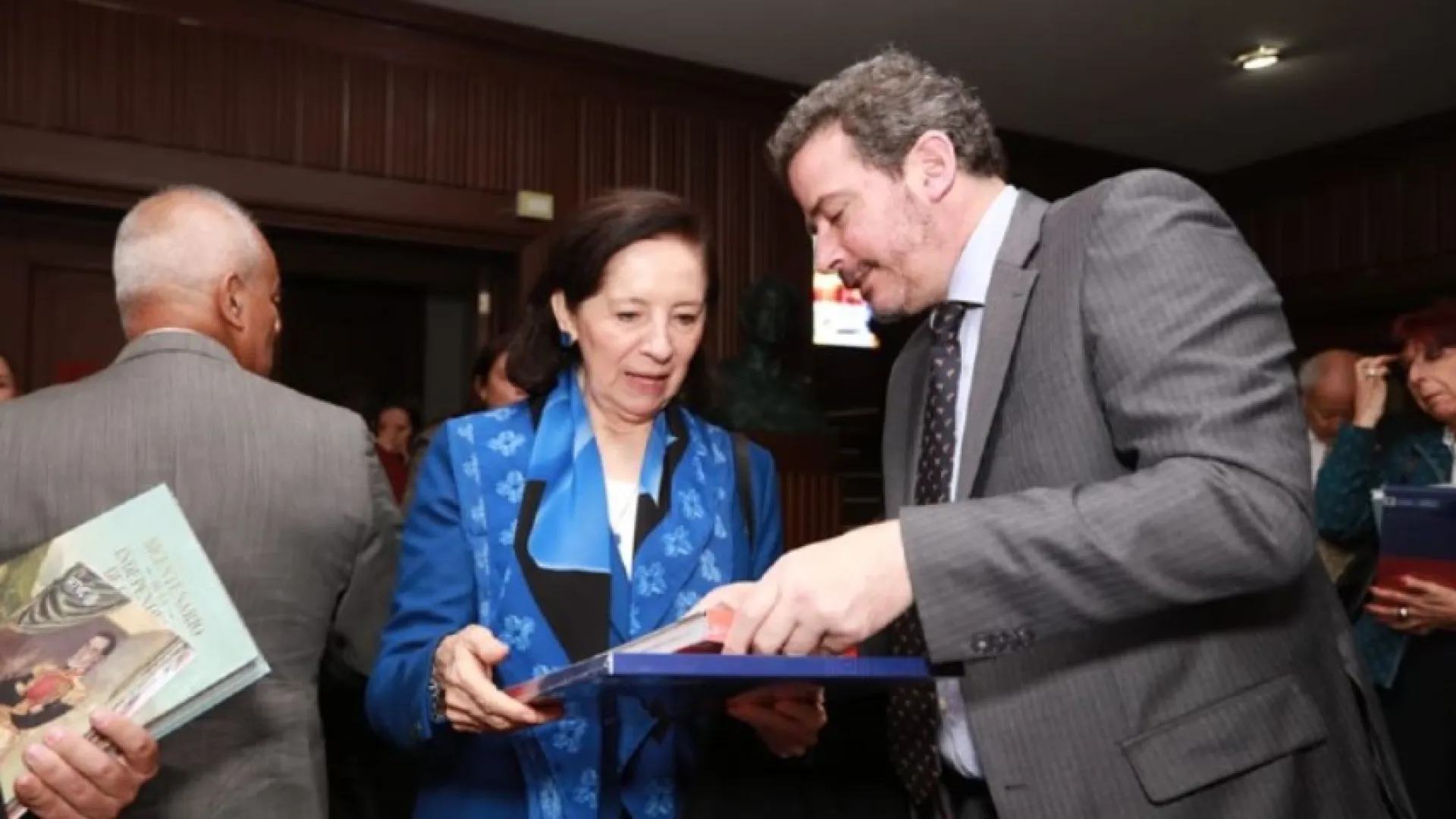 Lanzamiento "El tiempo del Bicentenario", herramienta histórica de Señal Memoria