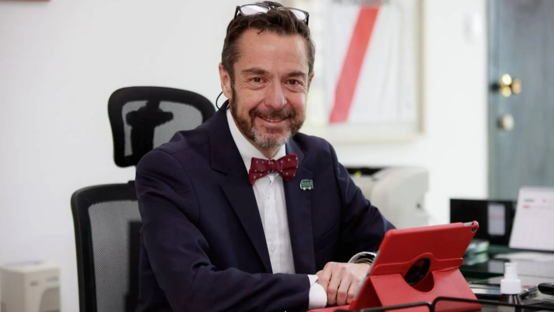 El País: diálogo con Álvaro García, el periodista al frente de RTVC