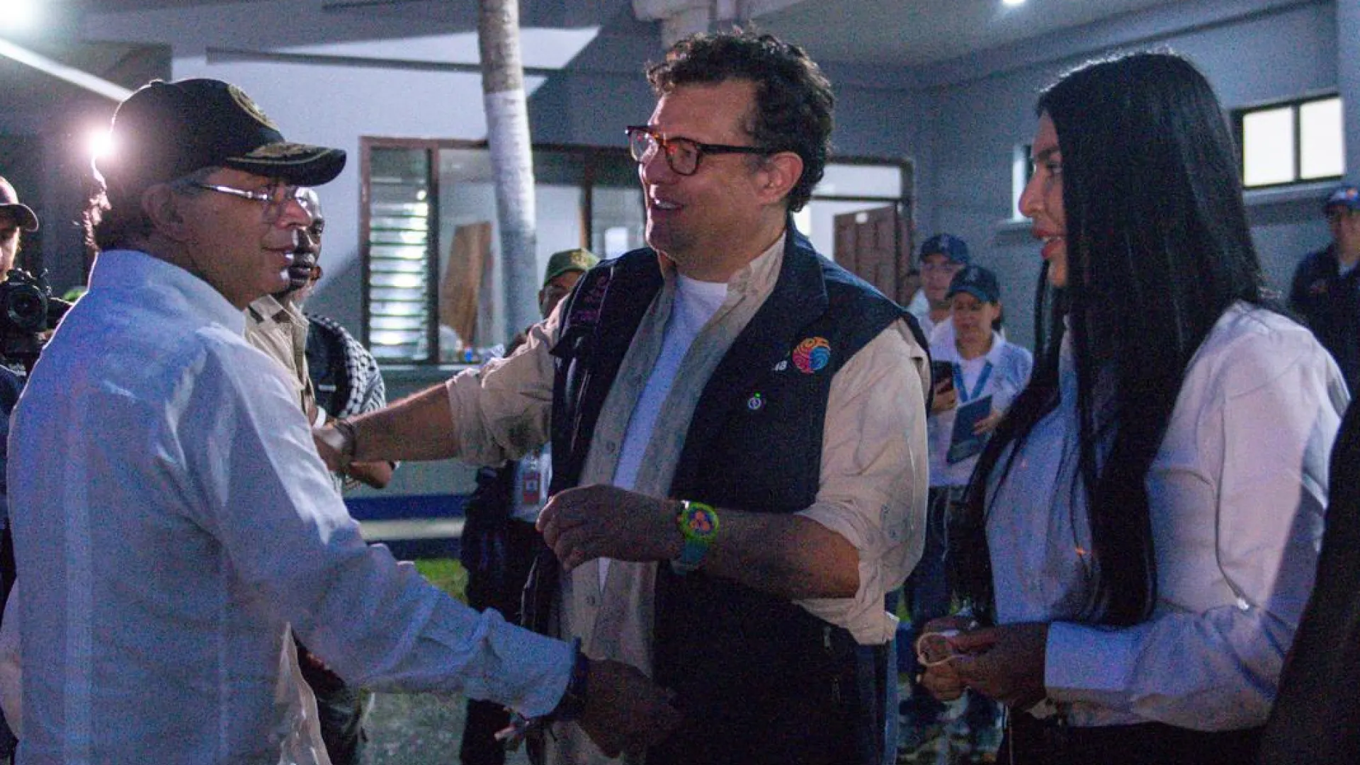 Gobierno nacional fortalece la conectividad del Amazonas y moderniza estudios de RTVC en Leticia