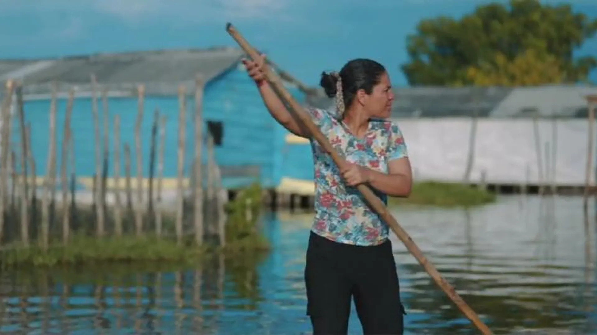 “En Colombia los caminos no son de asfalto, son de río”: Óscar Darío Jiménez, director de la serie ‘Navegantes’