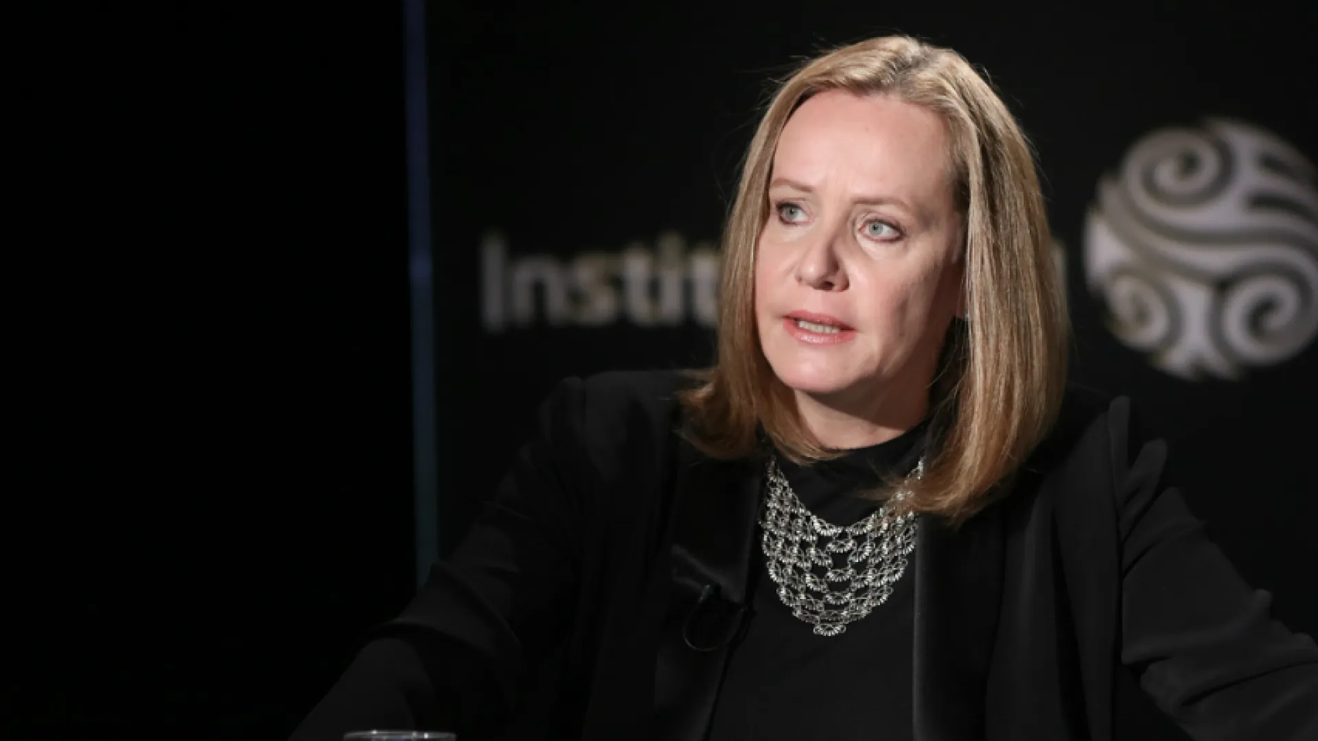 Conversemos de Actualidad por Canal Institucional