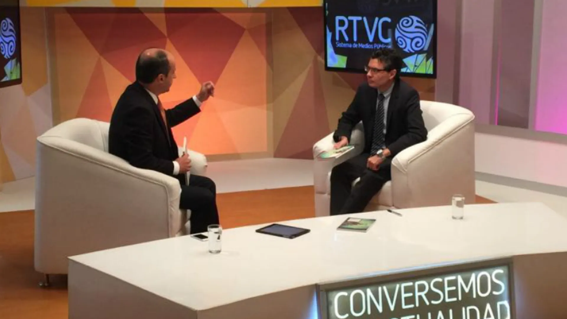 "Vale la pena llevar la contraria", Ministro Alejandro Gaviria