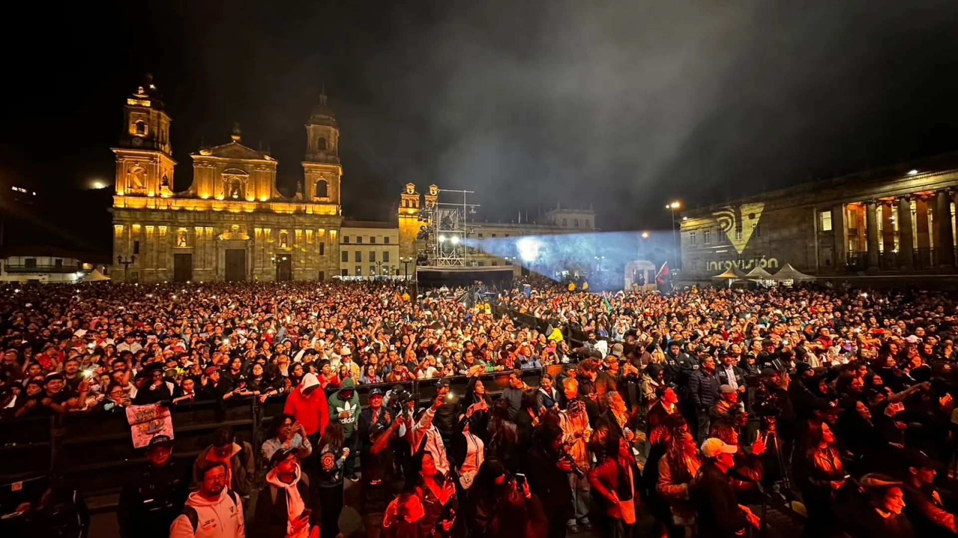Miles de personas se gozaron el Concierto de la Esperanza VII