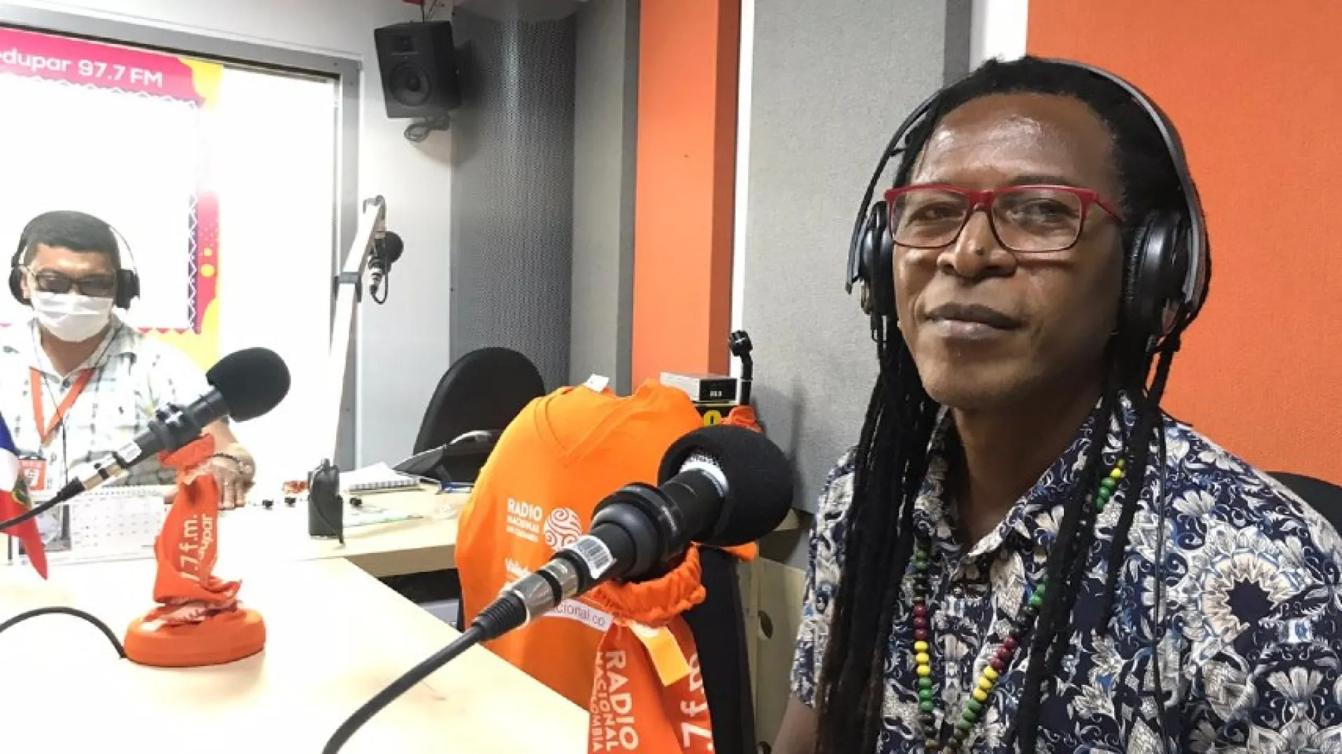 Charles King cantante Gira nacional Radio Nacional de Colombia